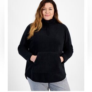 Women's Black Fleece Pullover- NWT🎉